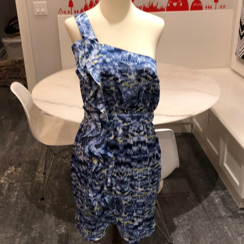 BCBGeneration NWT ruffle front one shoulder mini.8